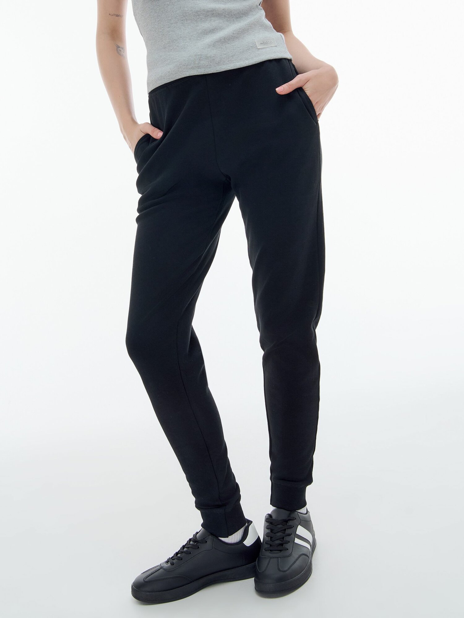 Брюки джоггеры ТВОЕ Базовая коллекция
