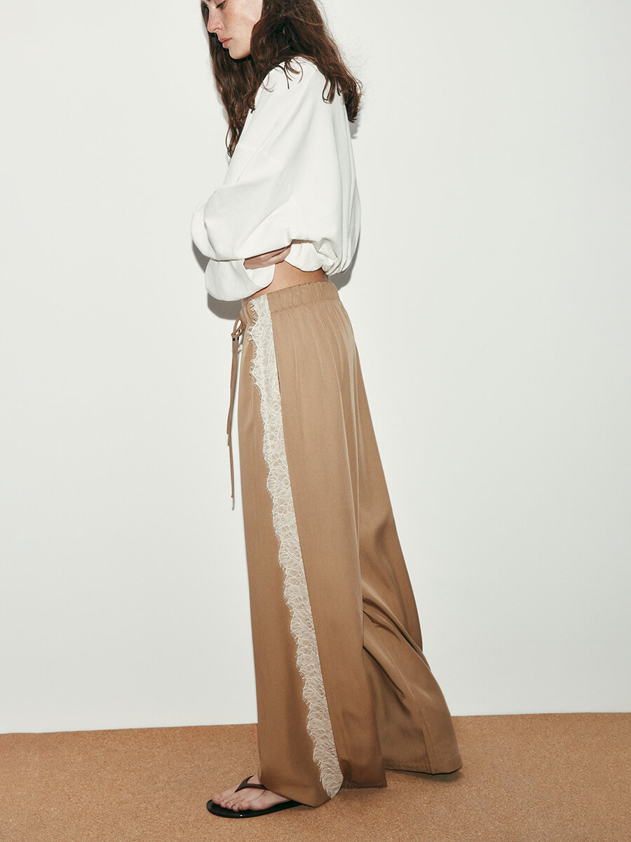 Брюки Befree wide leg из тенсела на завязках с кружевом — фото 1