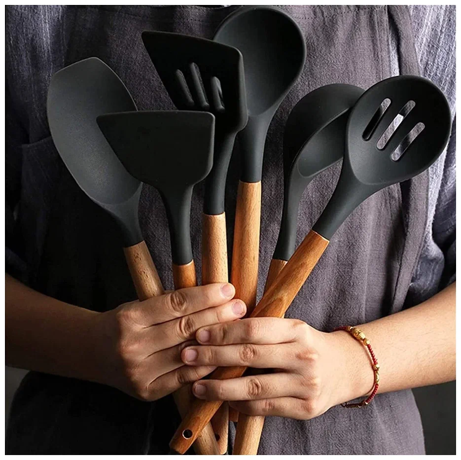 Кухонный набор Kitchen Set силикон и бамбук из 12 шт / цвет темно серый. — фото 1