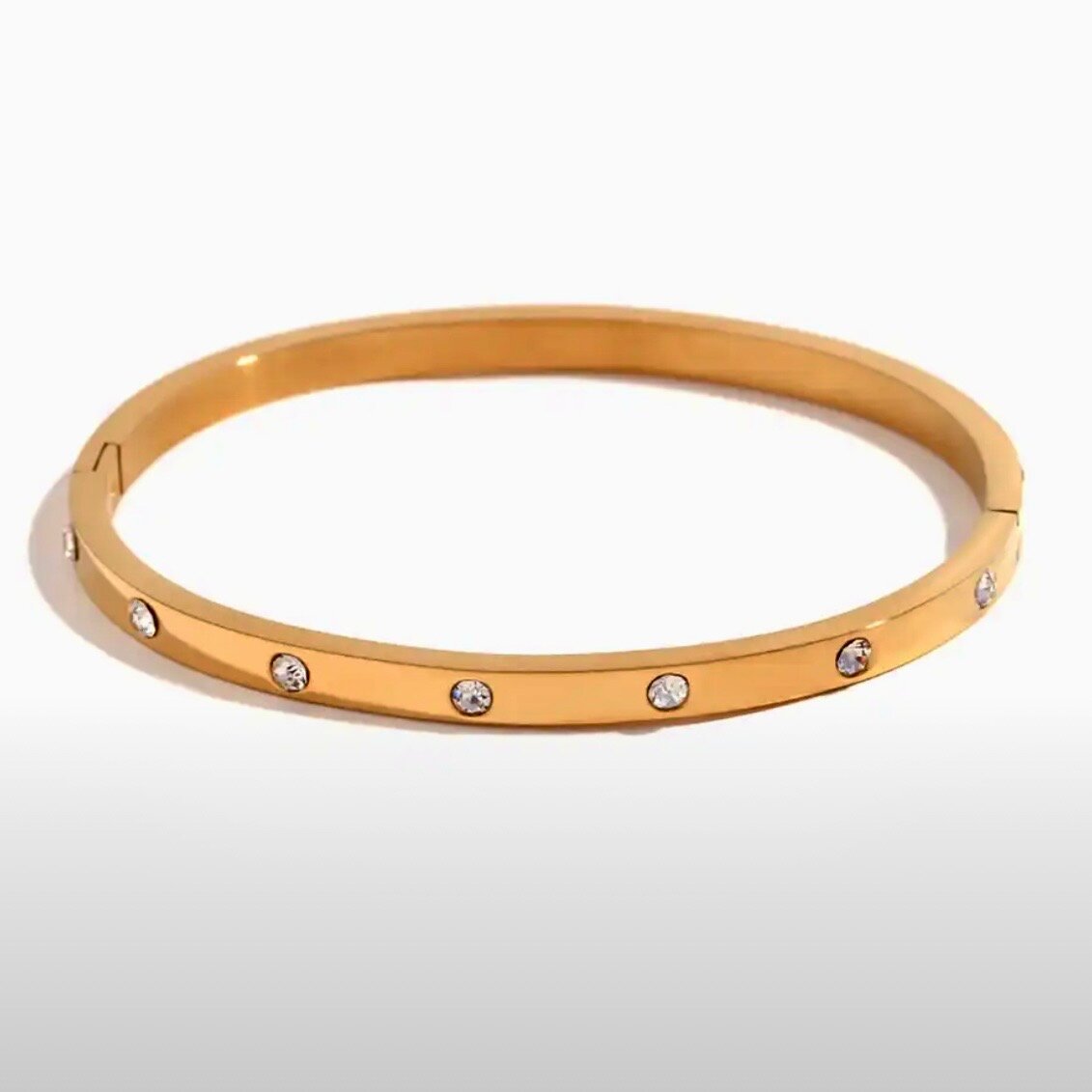 Жесткий браслет SORONA, фианит, кристалл, циркон синтетический, Swarovski Zirconia, циркон, кристаллы Swarovski — фото 2