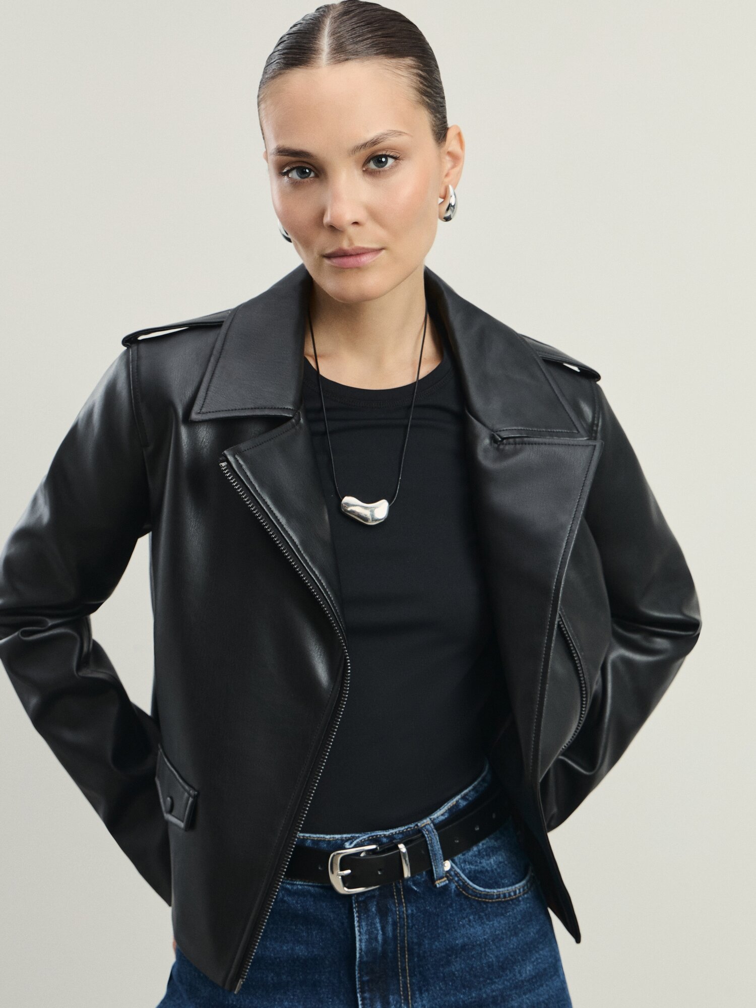 Куртка Zarina