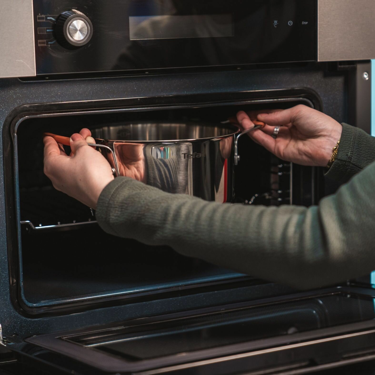 Набор посуды для приготовления 13 предметов Tefal Opti'Space: кастрюли 24 20 18, крышки 20 18, аксессуары, нержавеющая сталь, для газовых, электрических и индукционных плит — фото 2