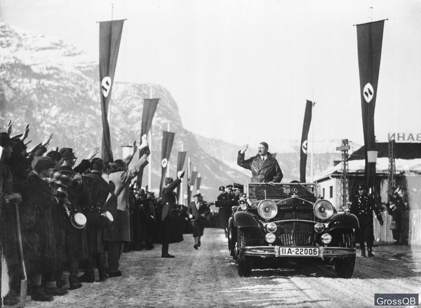 Гитлер на открытии Олимпиады 1936 года